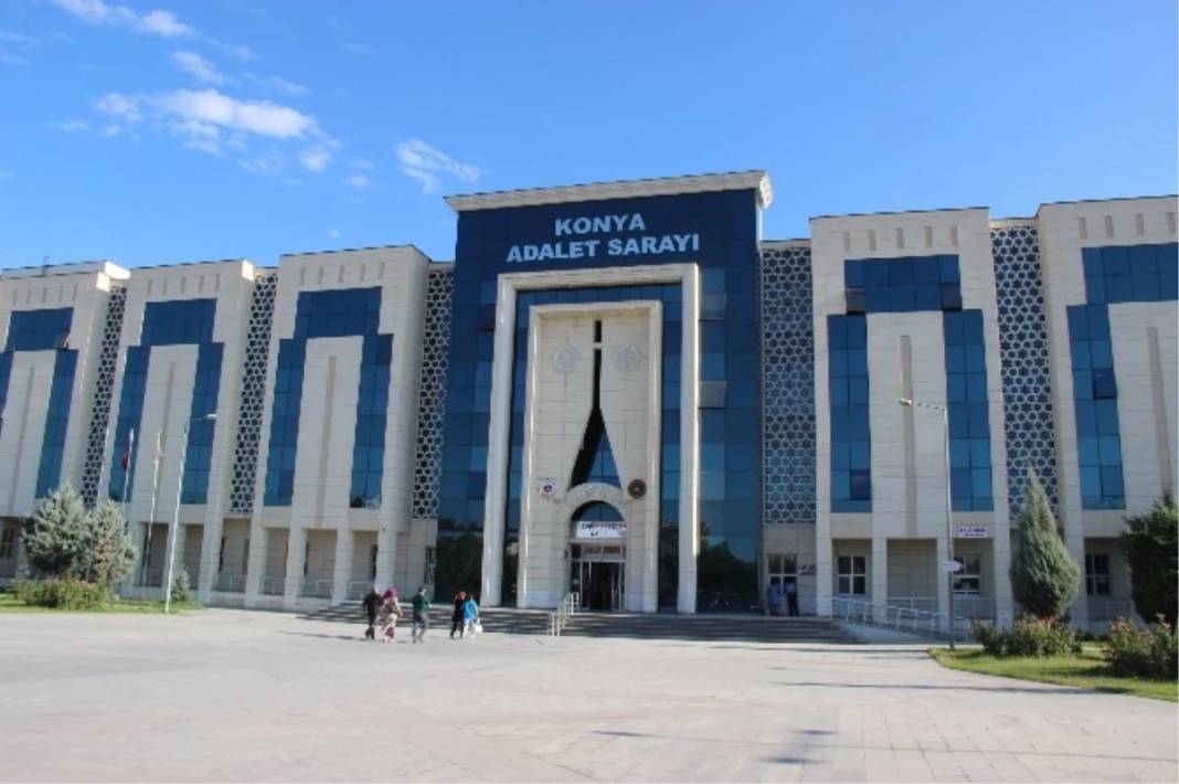 Konya’da liseli gence taciz iddiasıyla tutuklanan öğretmenin cezası belli oldu 6